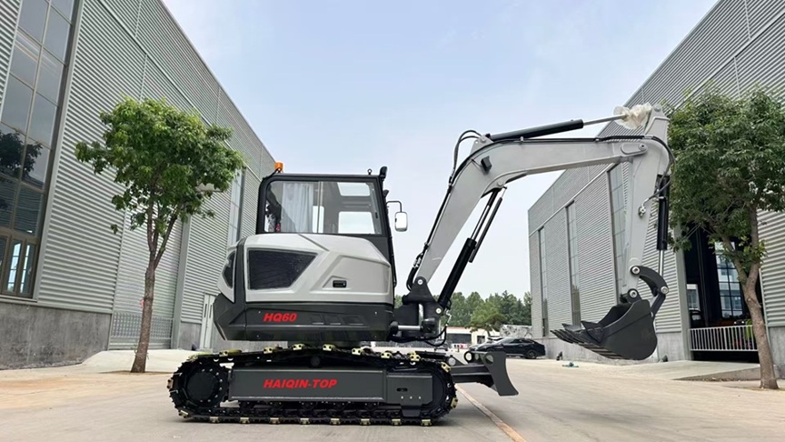 landward excavator,multi-functional mini excavator,mini excavator sd25b,mini retroexcavadora with CE, Kubota engine