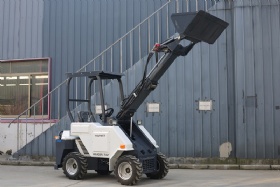 Telescopic Mini Loader HQ906T